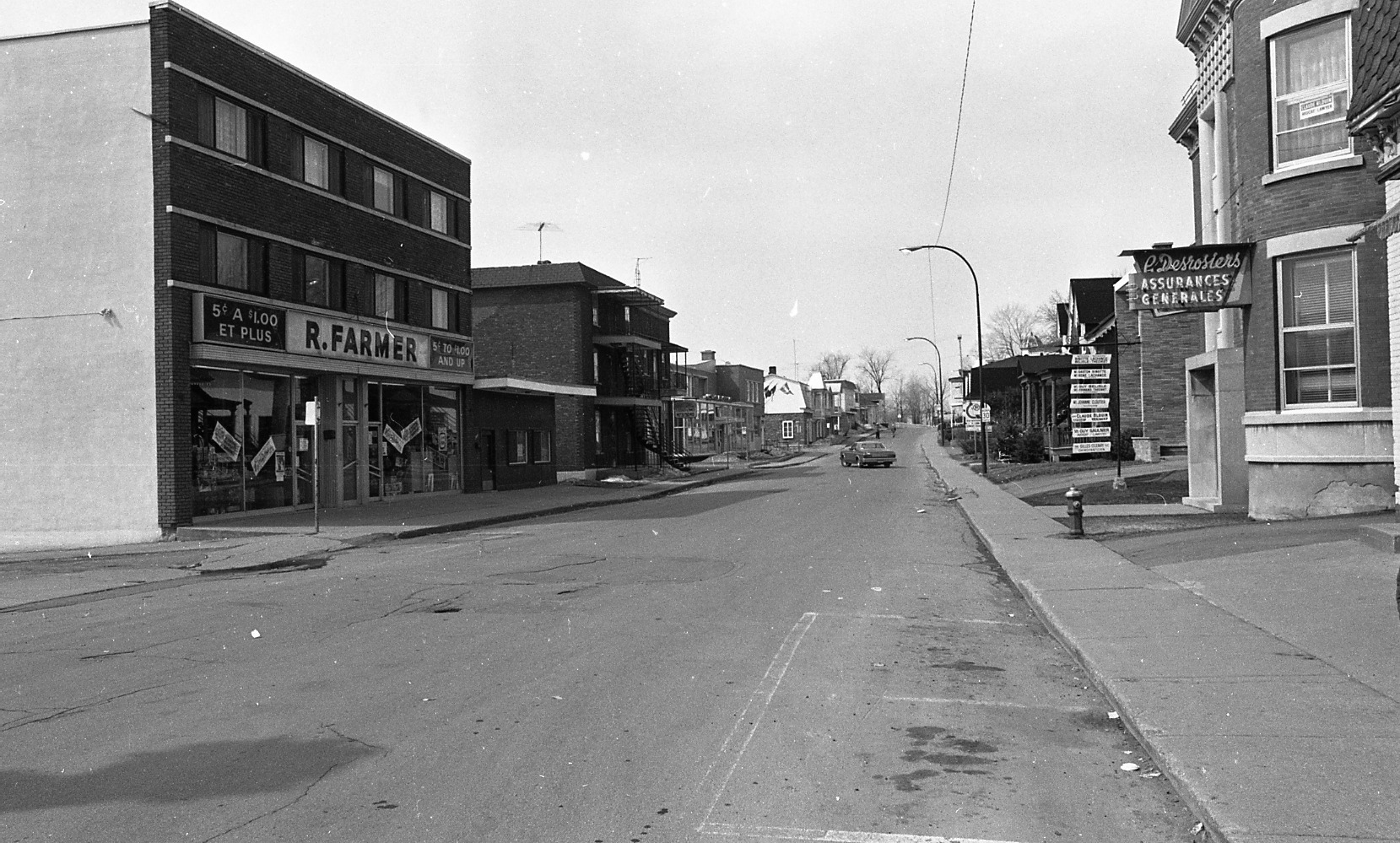Rue Saint-Eustache près de l
